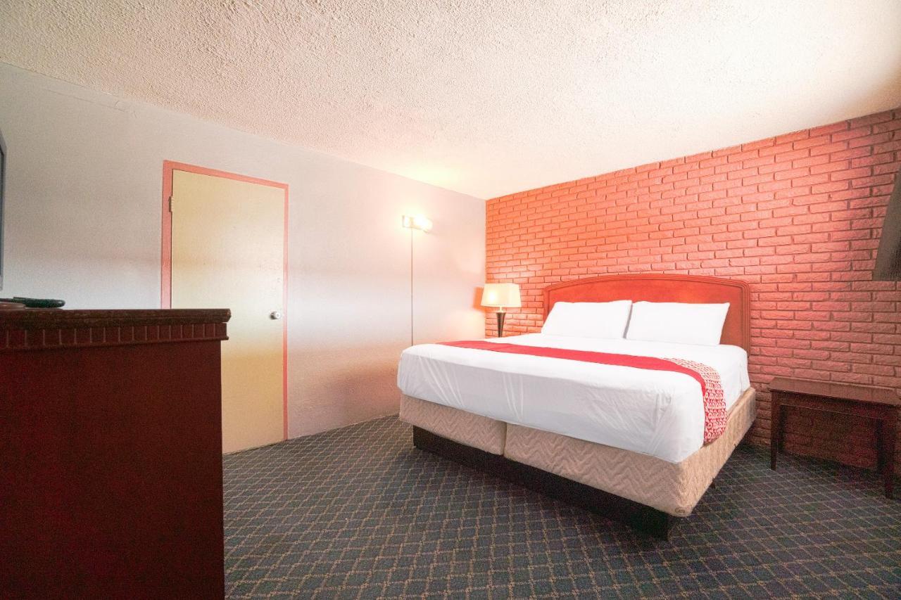 Town & Country Motel Bossier City By Oyo Buitenkant foto